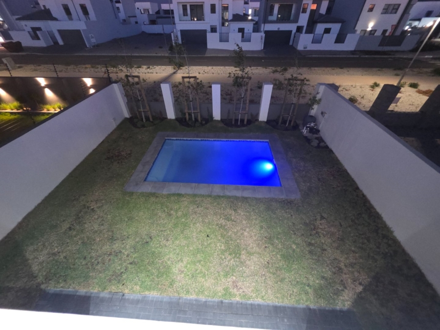 4 Bedroom Property for Sale in Sandown Western Cape